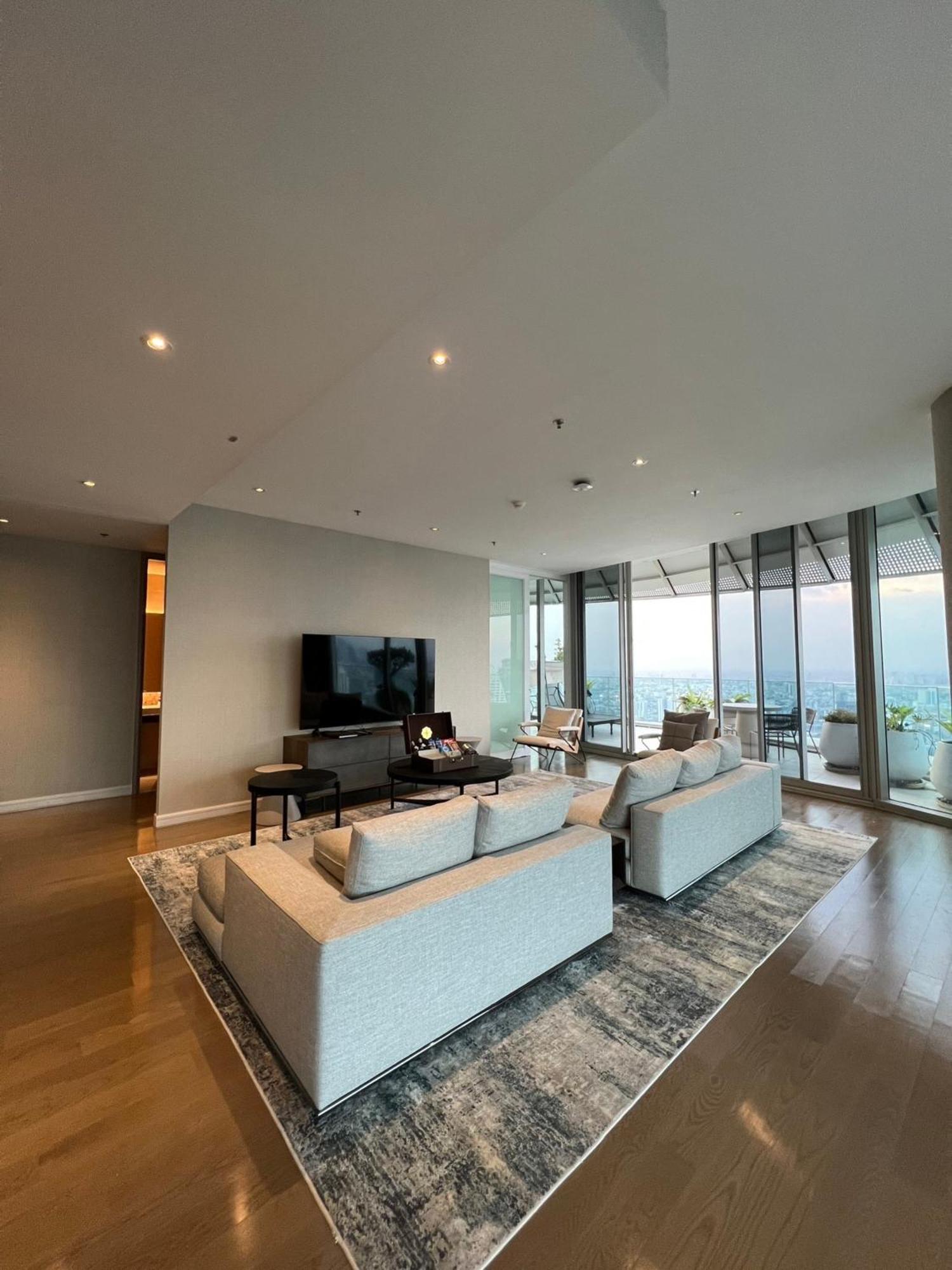 Magnolias Ratchadamri Boulevard Serviced Residences Bangkok Extérieur photo